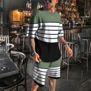 Men Casual Round Neck Short Sleeve Stripe Printed T-Shirt And Shorts Two-Piece Set