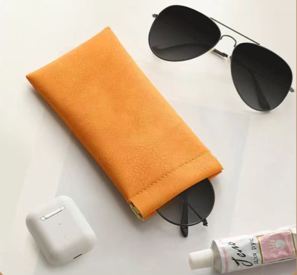 Fashion Solid Color Portable Anti-Pressure Automatic Closing Glasses Case