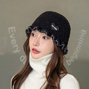 Women Fashion Simple Heart Plush Bucket Hat