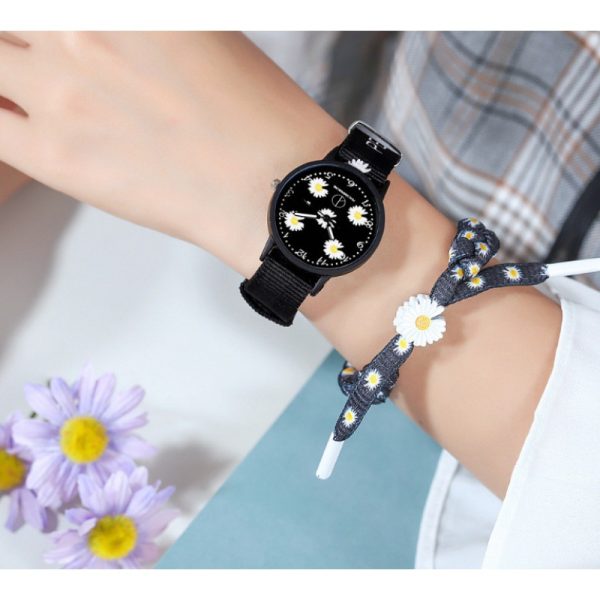 Men'S And Women'S Fashion Casual Simple Round Dial Daisy Canvas Watch