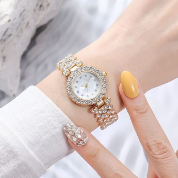 Womens Fashion Diamond Round Dial Quartz Bracelet Watch