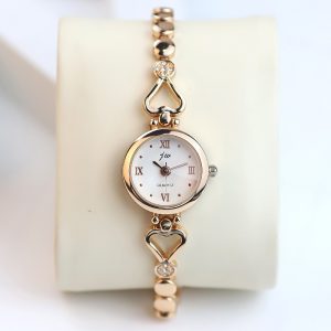 Women'S Fashion Casual Simple Retro Small Round Dial Metal Chain Quartz Watch