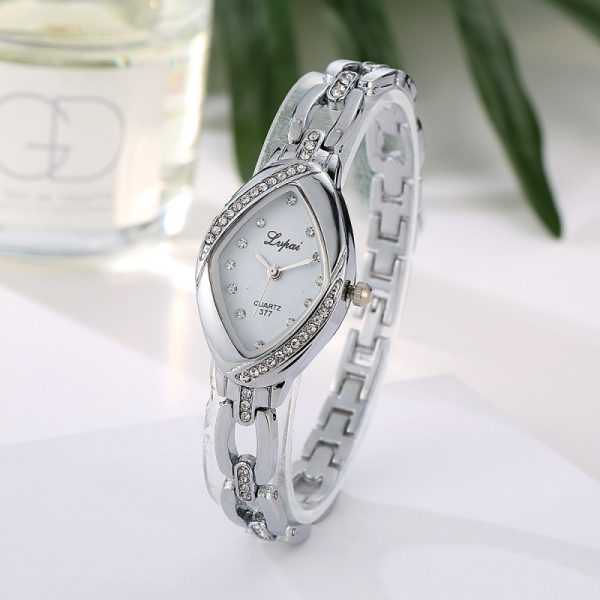 Women'S Fashion Casual Rhinestone Small Round Dial Metal Chain Quartz Watch