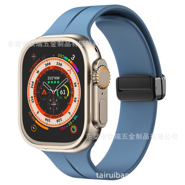 Fashion Simple Magnetic Folding Buckle Silicone Apple Watch Band