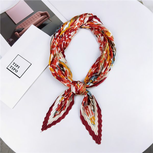 Women Retro Fashion Printed Pleated Small Silk Scarf