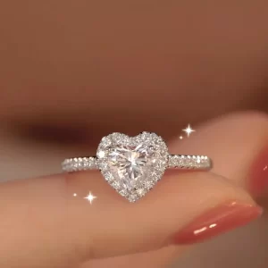 Women Ring Fashion Simple Heart-Shaped Rhinestone Ring